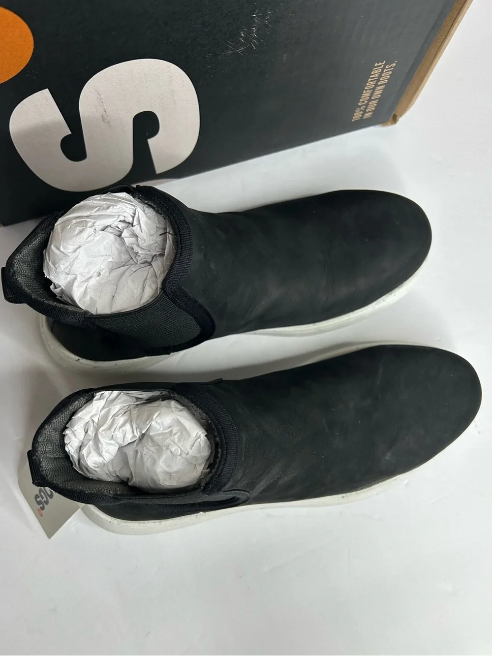 New Bogs Cypress Chelsea boots featuring a nano-composite safety toe 7